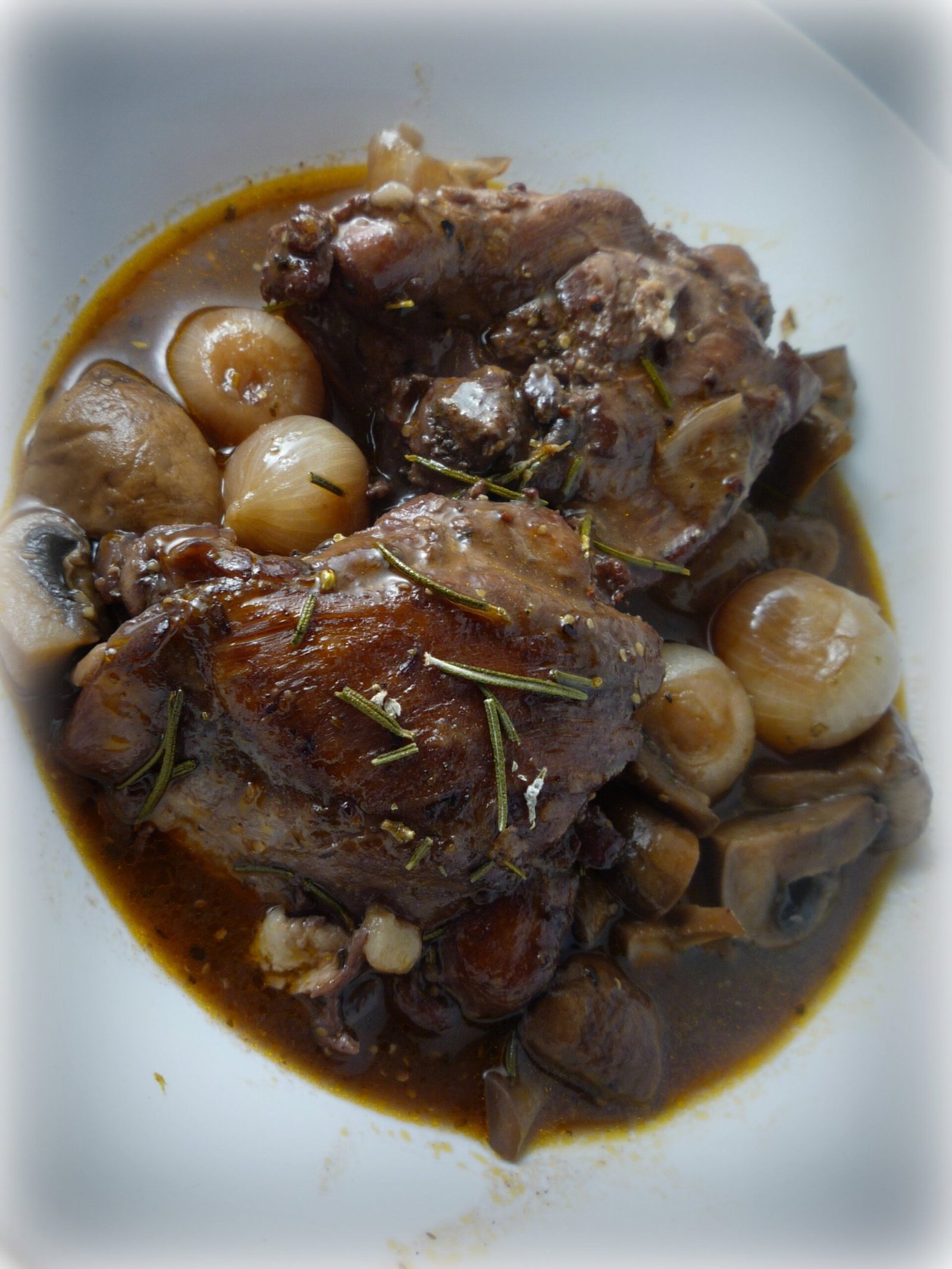 Piletina u vinu (Coq au vin)